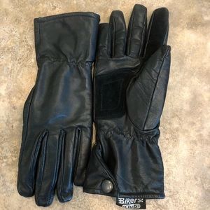 Biker’s Club Black Leather Gloves